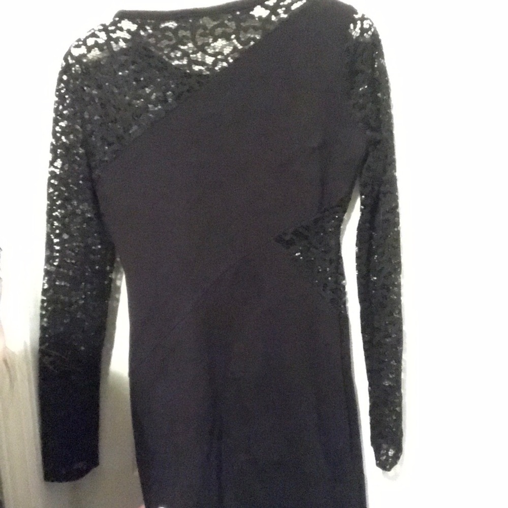 Dress - Picture 3 of 3